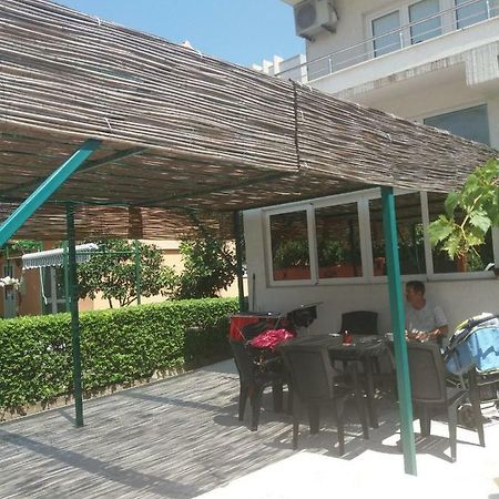 Mona&Mike Apartments Tivat Exterior photo